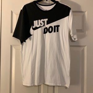 Nike Air tee
